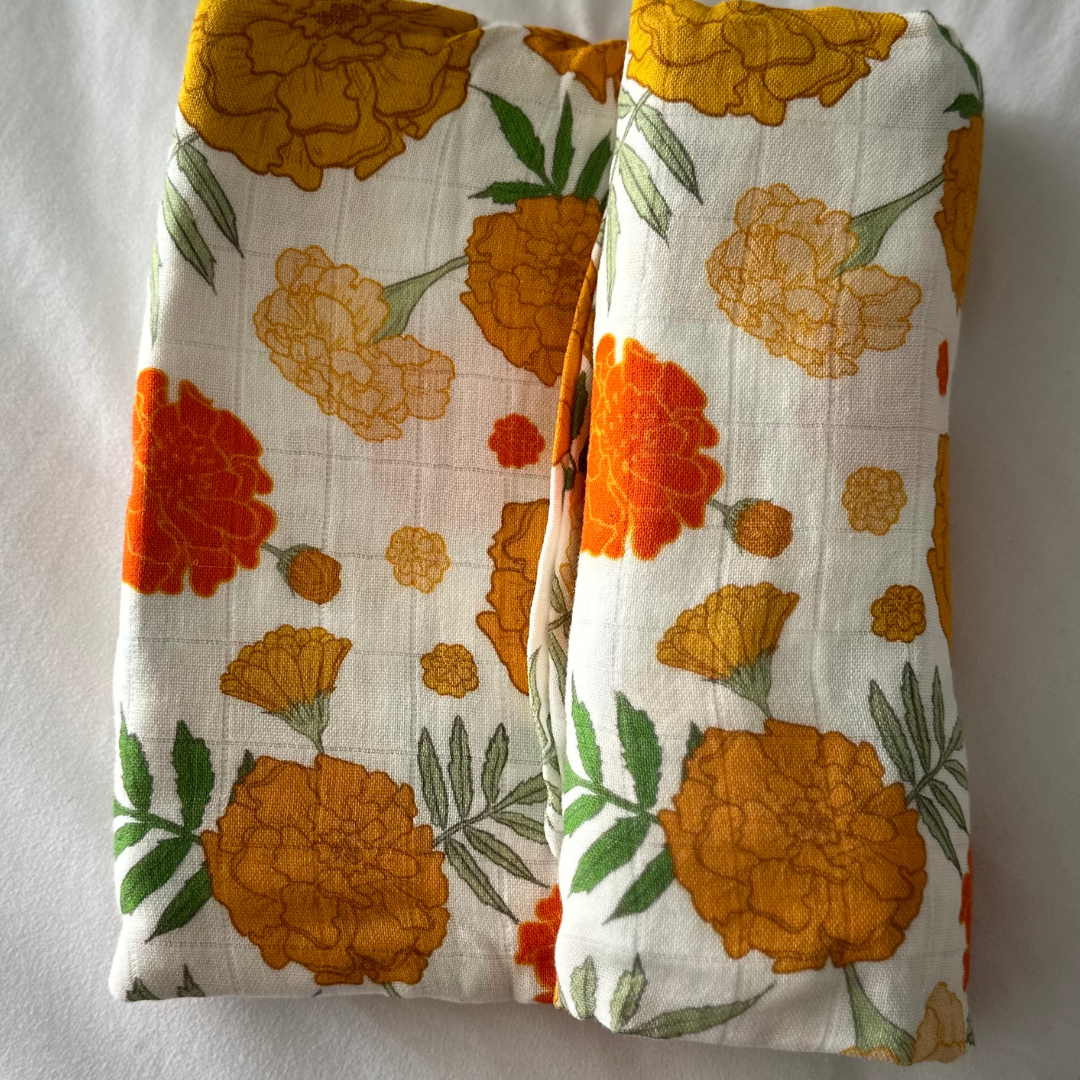 Marigold Bundle: Swaddle + Knotted Cap