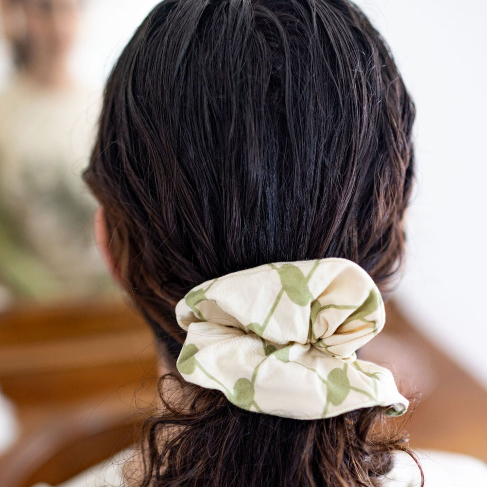 Solidarity 2pc Bamboo Scrunchie Set