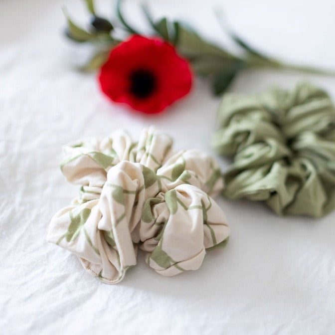 Solidarity 2pc Bamboo Scrunchie Set